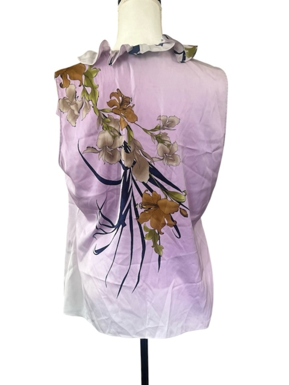 Elie Tahari Floral Silk Ruffle Neck Lavender Blouse Size Large - Picture 2 of 8